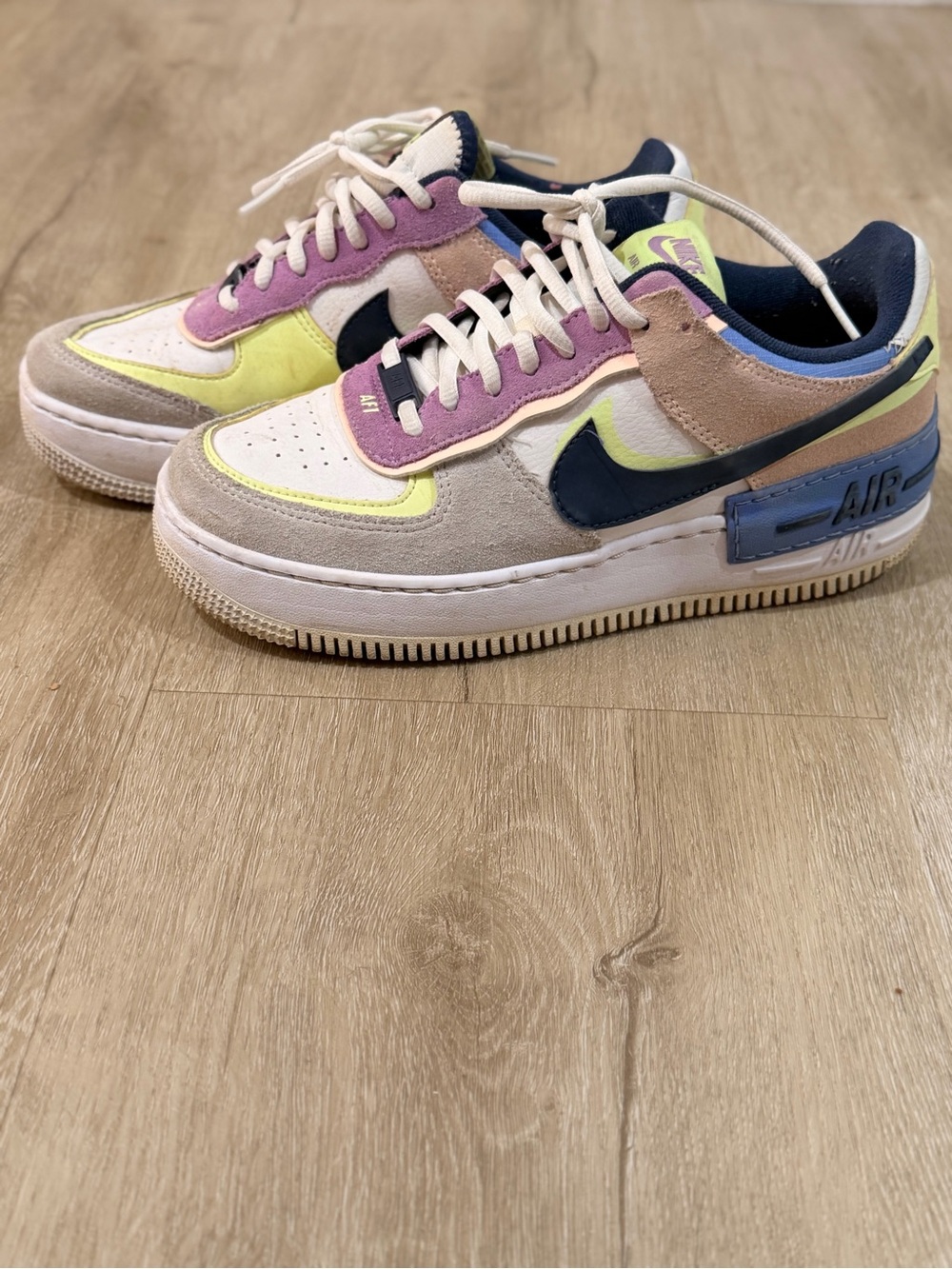 Nike Low-Top Air Sneakers in Pastel Yellow, Lavender & Navy